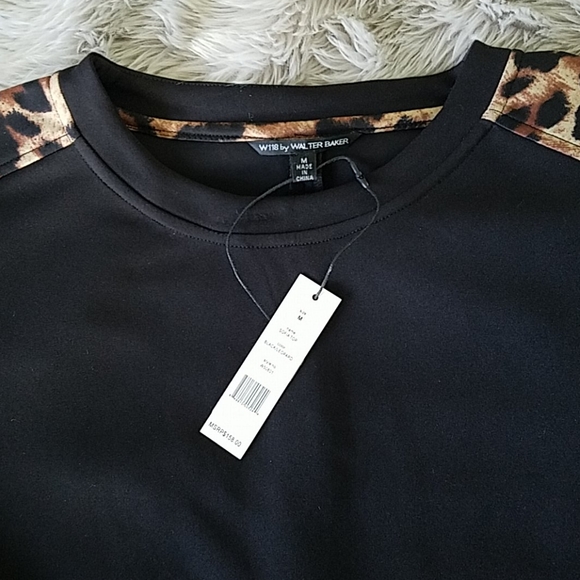 W118 Sofia top. - Picture 2 of 3